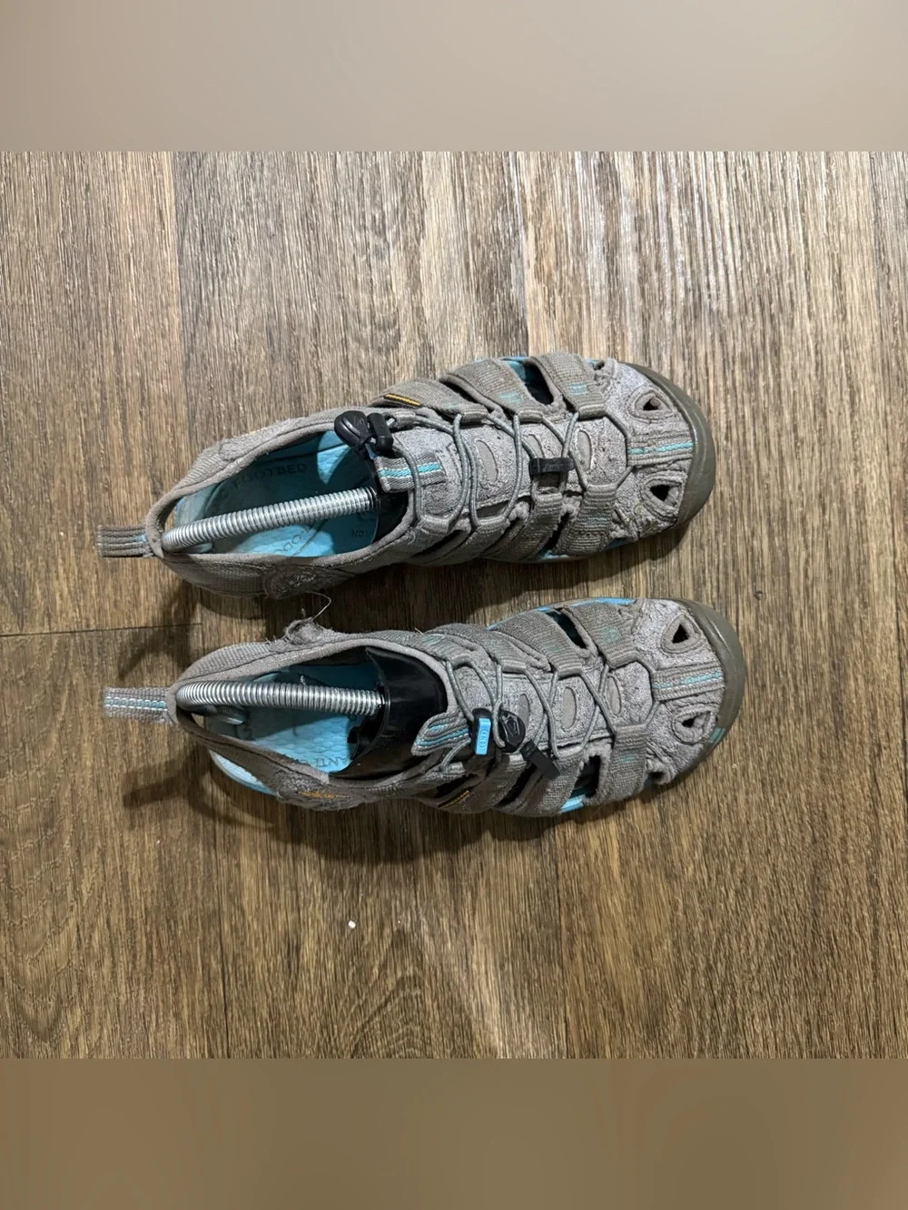 KEEN Cypress Women’s Size 5 Gray Blue Waterproof Hiking Sandals